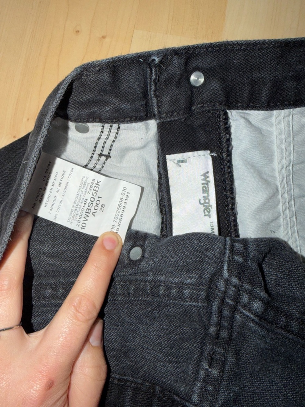 Wrangler Reworked Denim Shorts - Picture 3 of 3